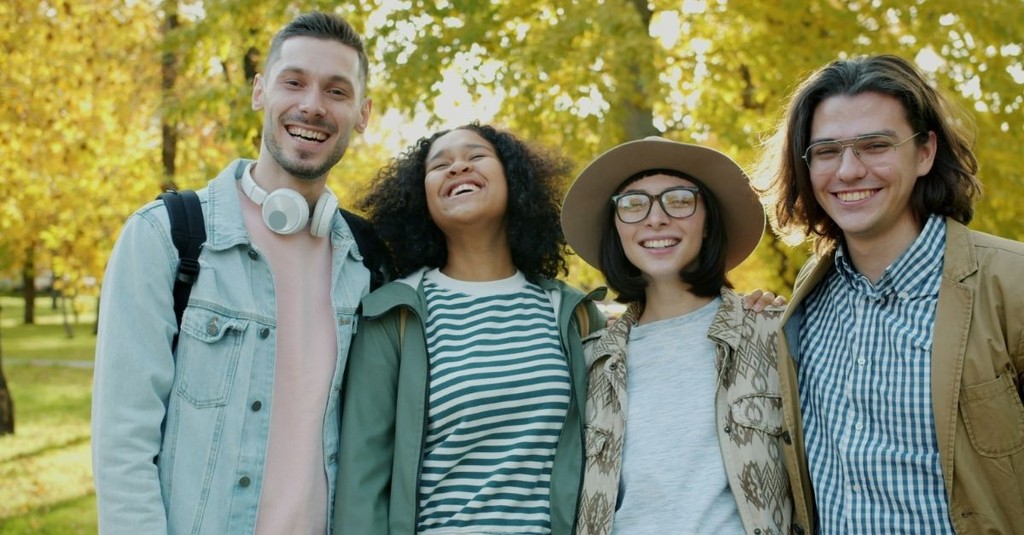 3 Ways to Shine for Christ in Every Cultural Season