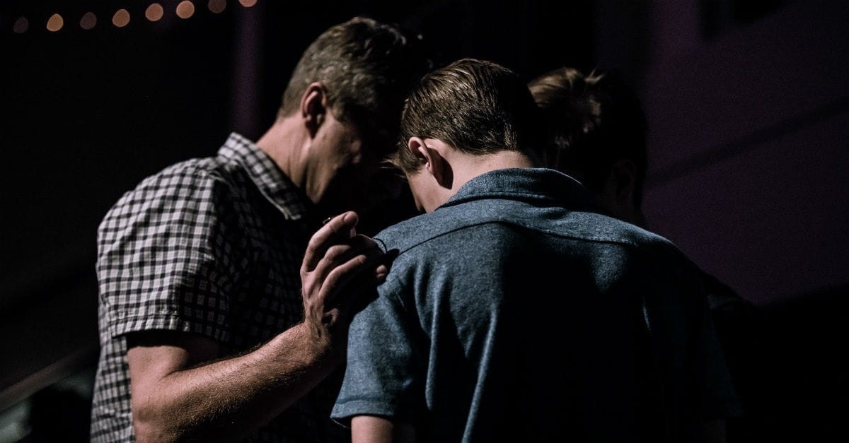 friends praying