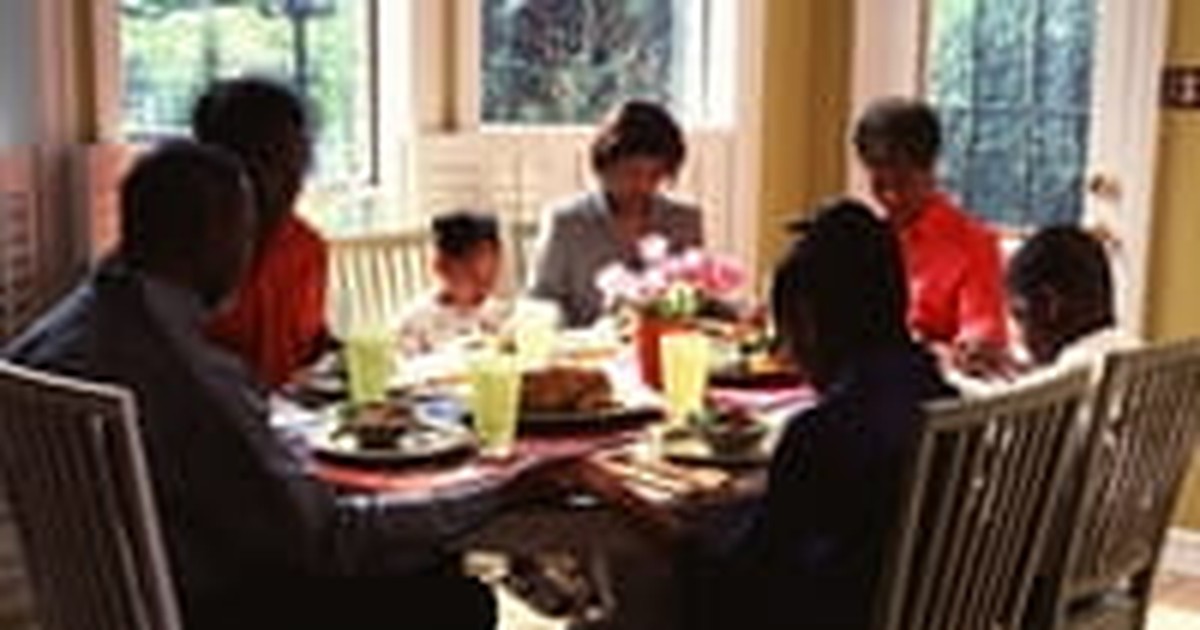 4. A Prayer for Family Mealtime