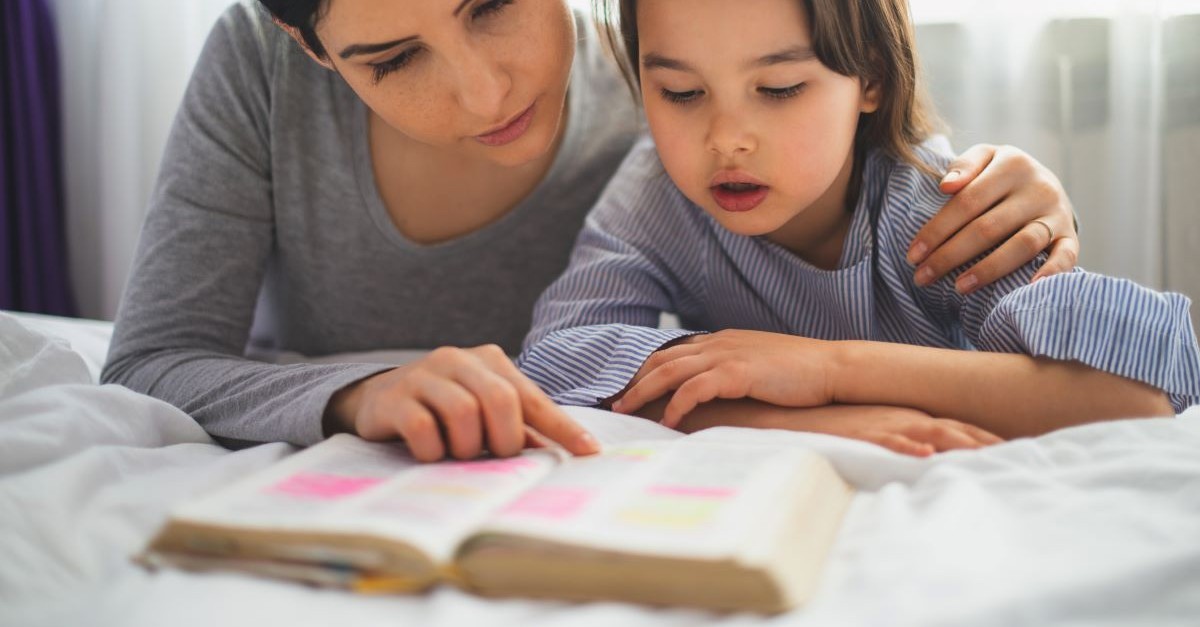 bible reading read bed nighttime bedtime mother daughter study