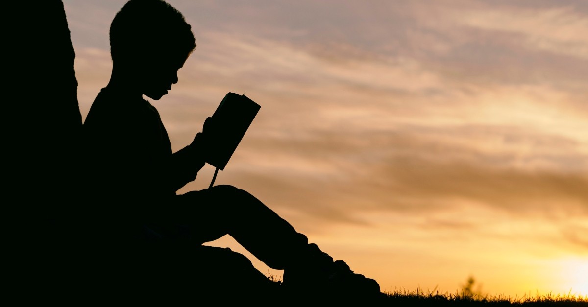 6 Powerful Verses to Remind Us of the Father's Love