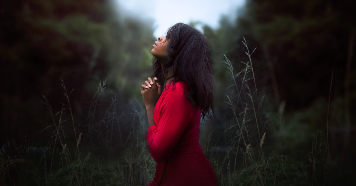 7 Beautiful Prayers from the Bible to Guide Your Own Prayer Time