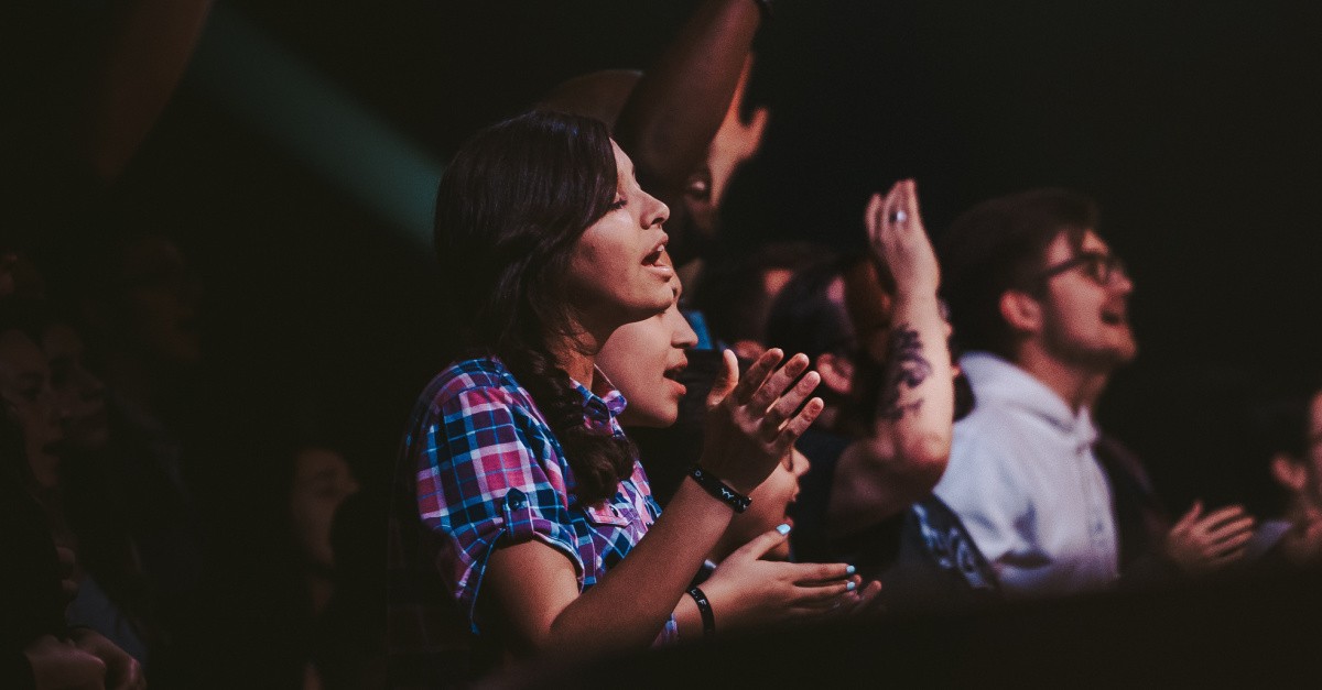 people singing in church, The need for a robust understanding of congregational singing