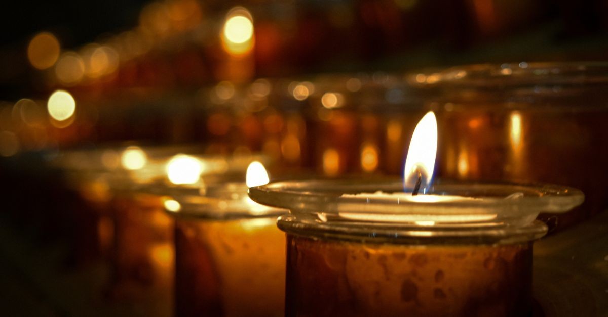 lighted candles; are prayer candles biblical