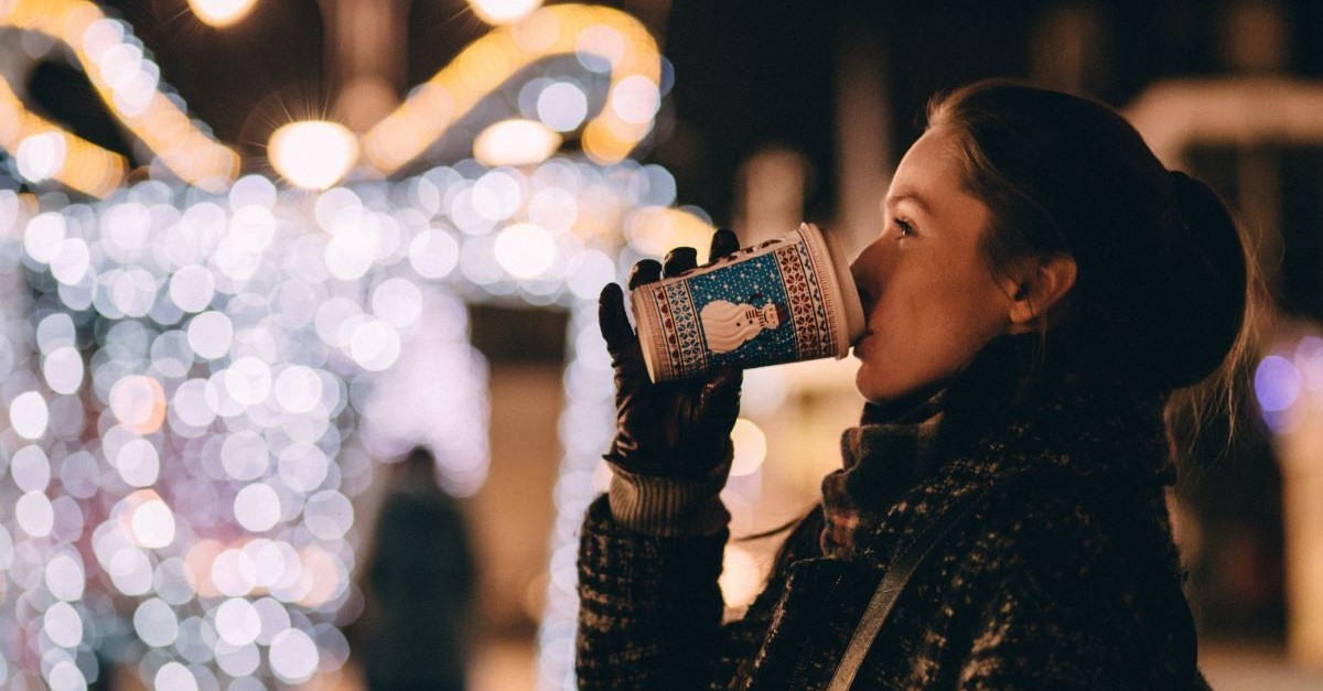 christmas holidays alone lights coffee lonely festive