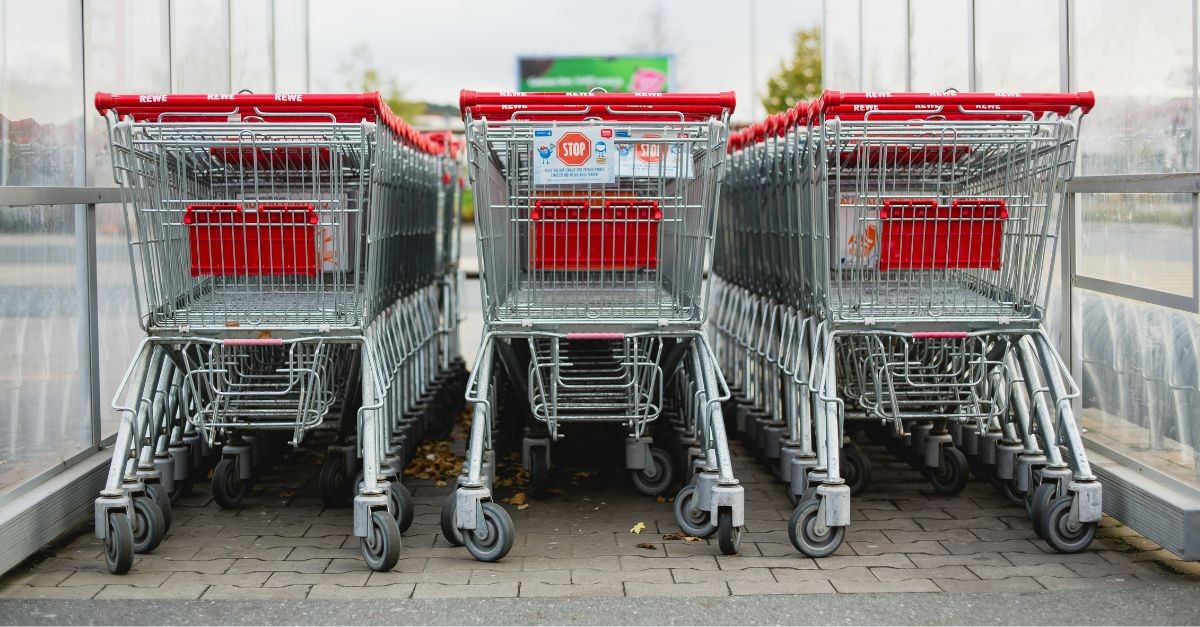 Shopping Carts; Black Friday