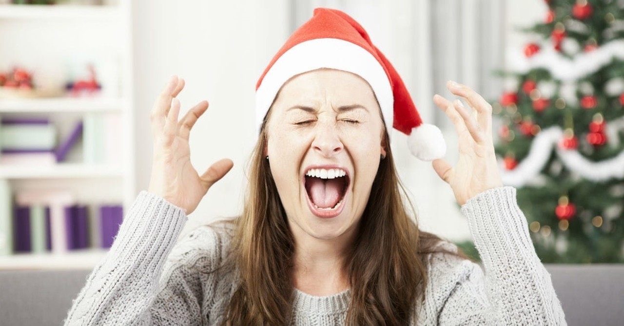 How to Survive the Holidays with a Difficult Family 