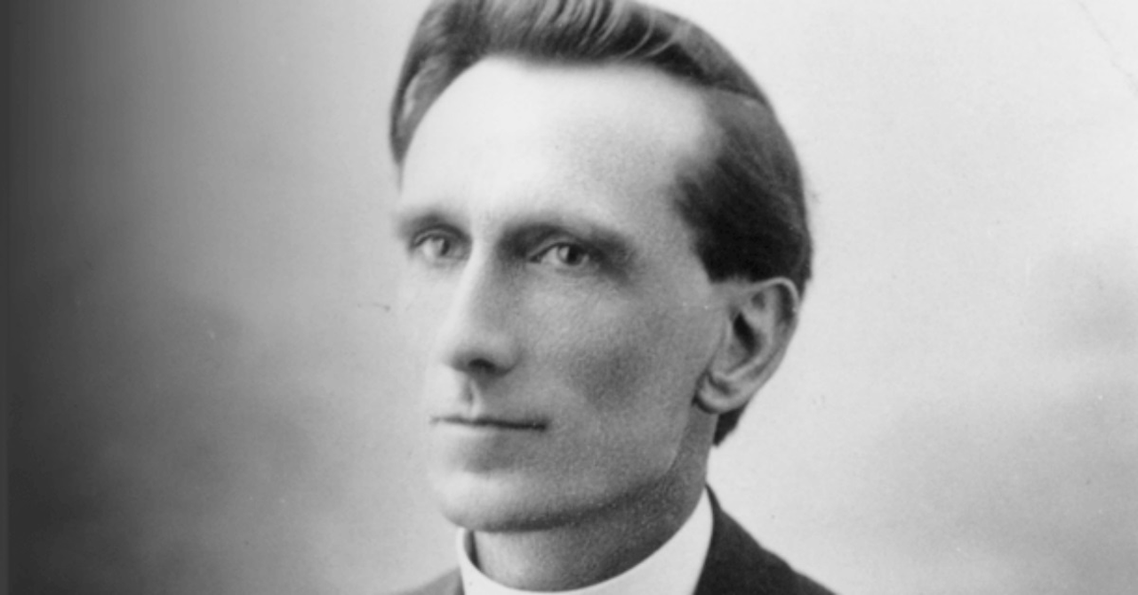 5. Oswald Chambers 