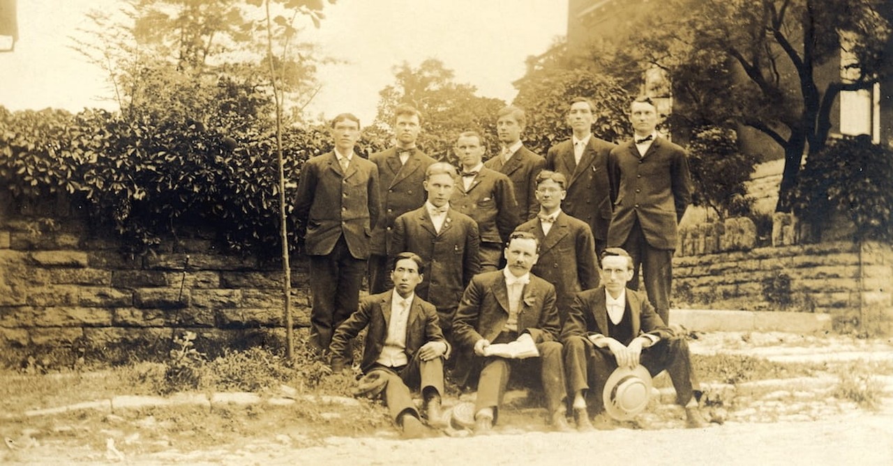 Oswald Chambers with students at God's Bible School