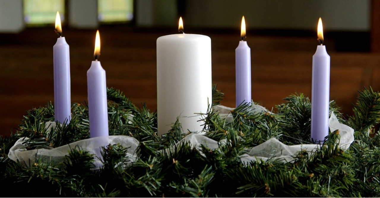 3. Use the Advent Wreath and readings. 