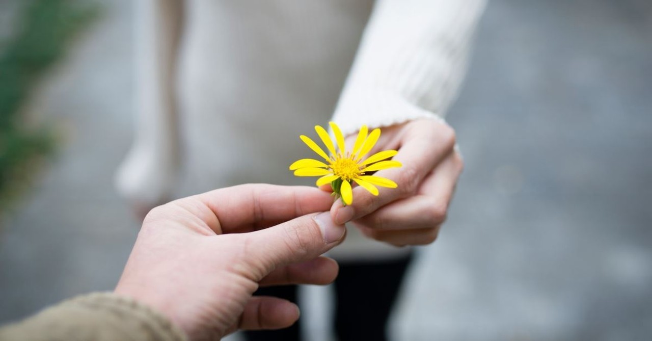 9 Inspiring Reasons to Serve Others When Illness Makes it Difficult