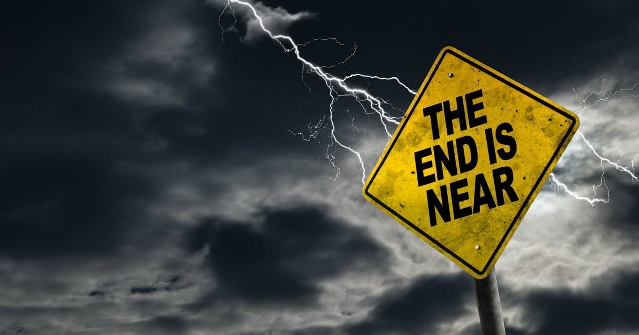 7. There will be signs in the sky, the seas will roar, and heavenly bodies will be shaken. And then, in the blink of an eye, at the trumpet’s sound, Jesus promises that He will come again: