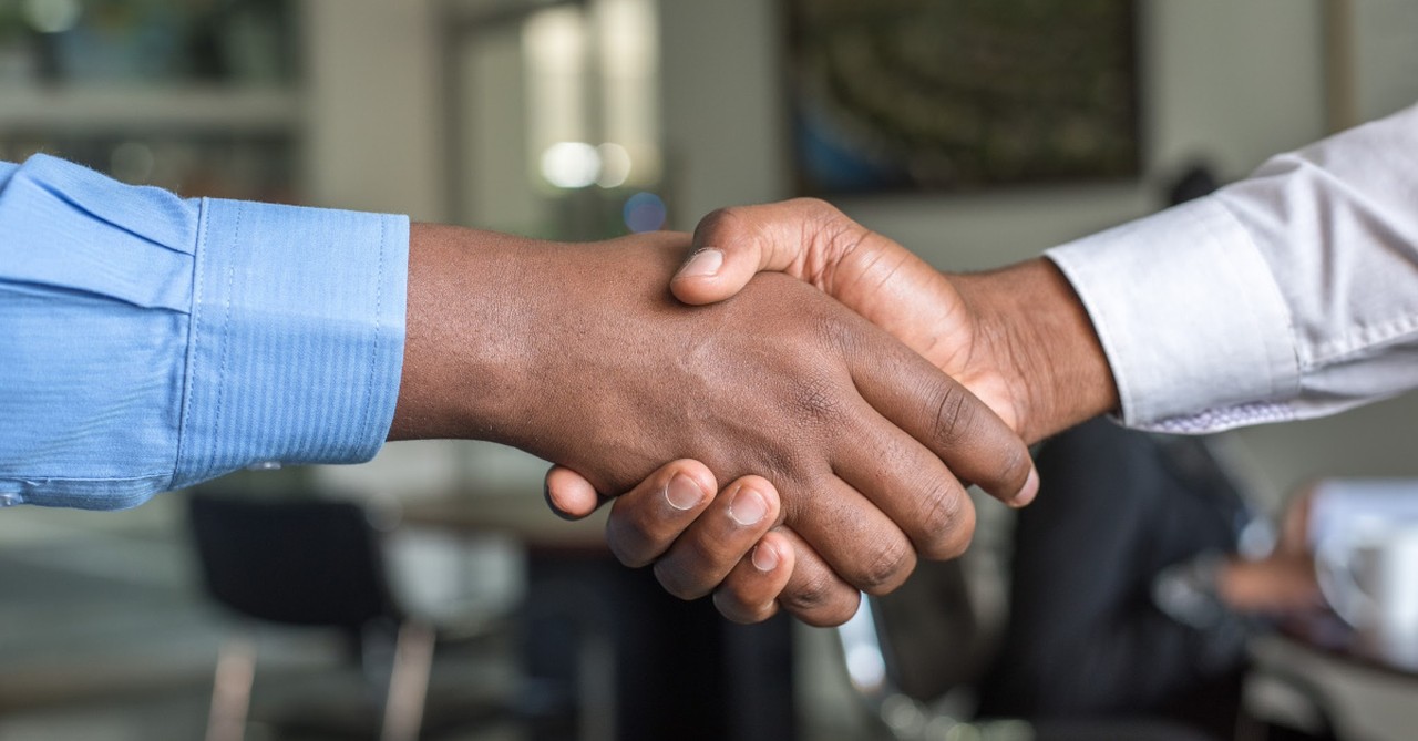 People shaking hands, The Best Way to Treat Every Person We Meet