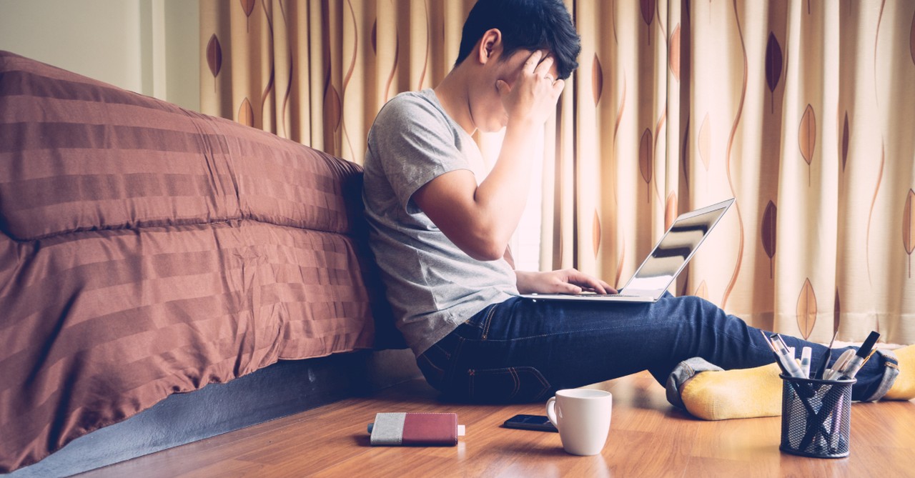 8 Sneaky Habits That Stunt Your Spiritual Growth