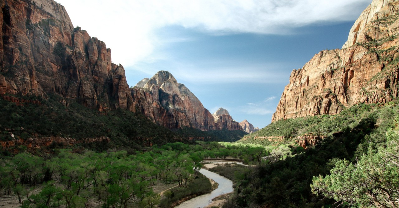 Mt. Zion National Park, President Trump signs bill to restore the national parks