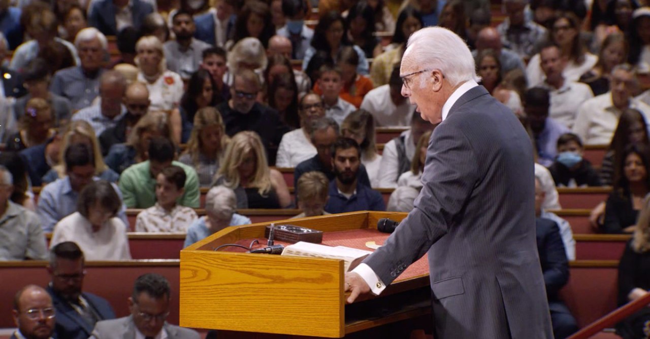 John MacArthur and Grace Community Church members, MacArthur's attorney's decry headlines claiming there was an outbreak at the church