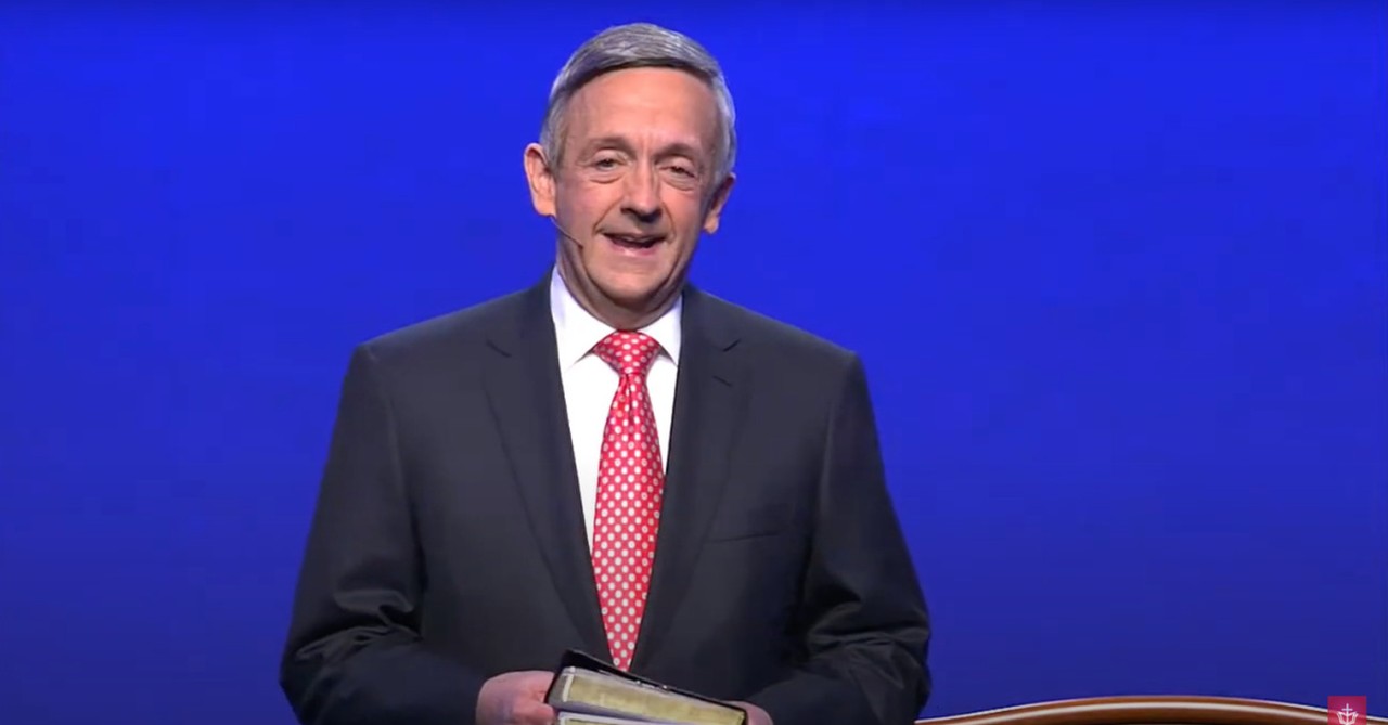 Robert Jeffress, Jeffress encourages Christians to pray for the Biden Administration even if they disagree with their politics