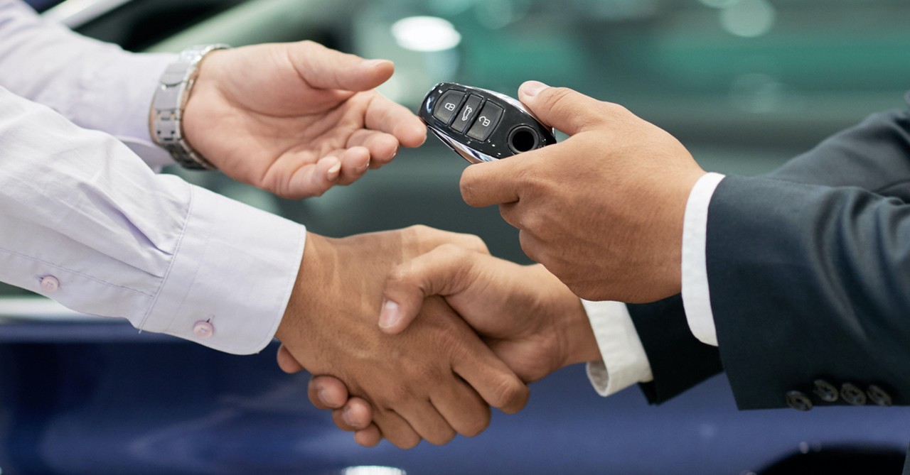 Man buying car