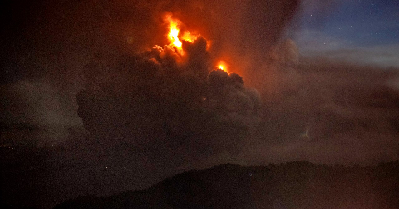 volcanic eruption to symbolize the Lake of Fire in the Bible