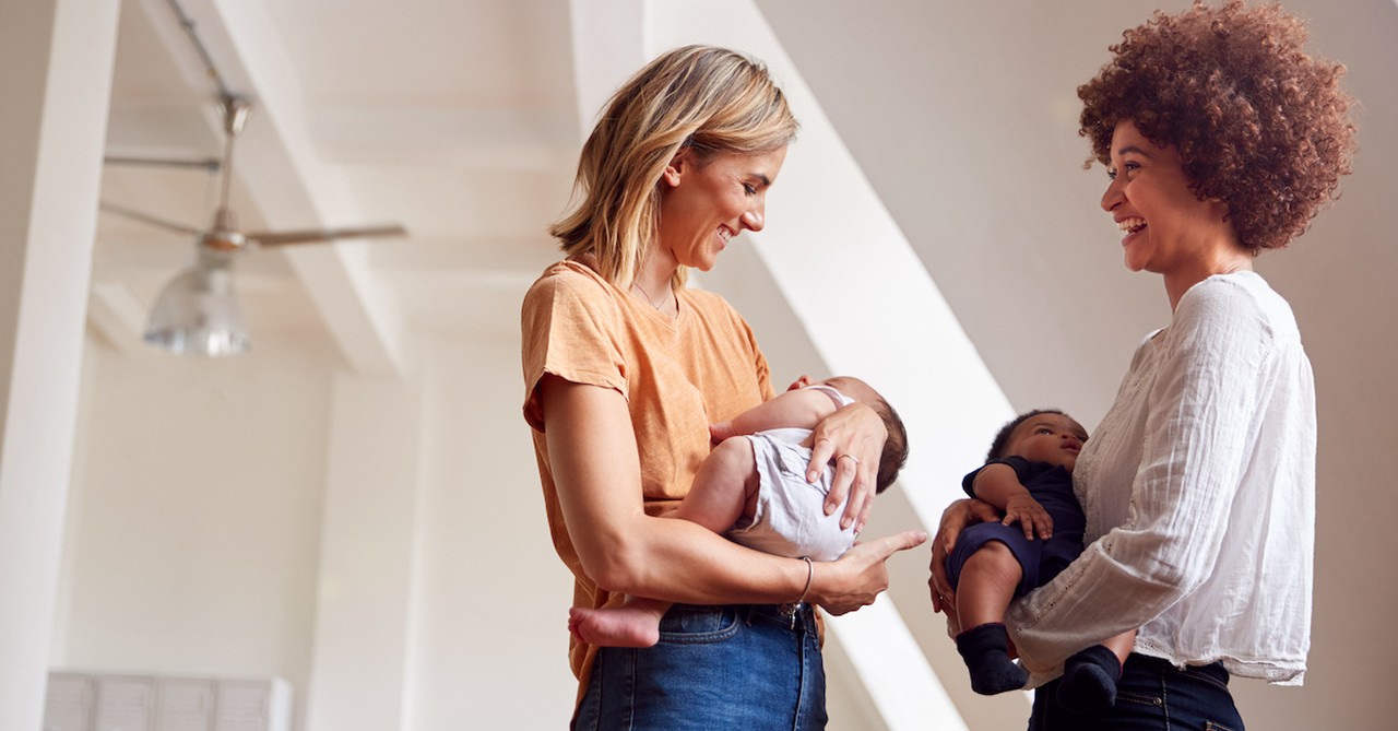 Mom friends with babies