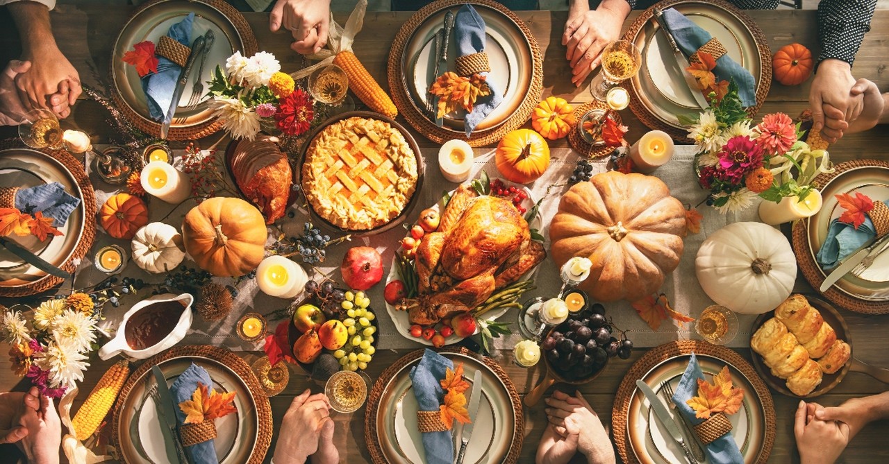 Thanksgiving table, non-traditional thanksgiving recipes