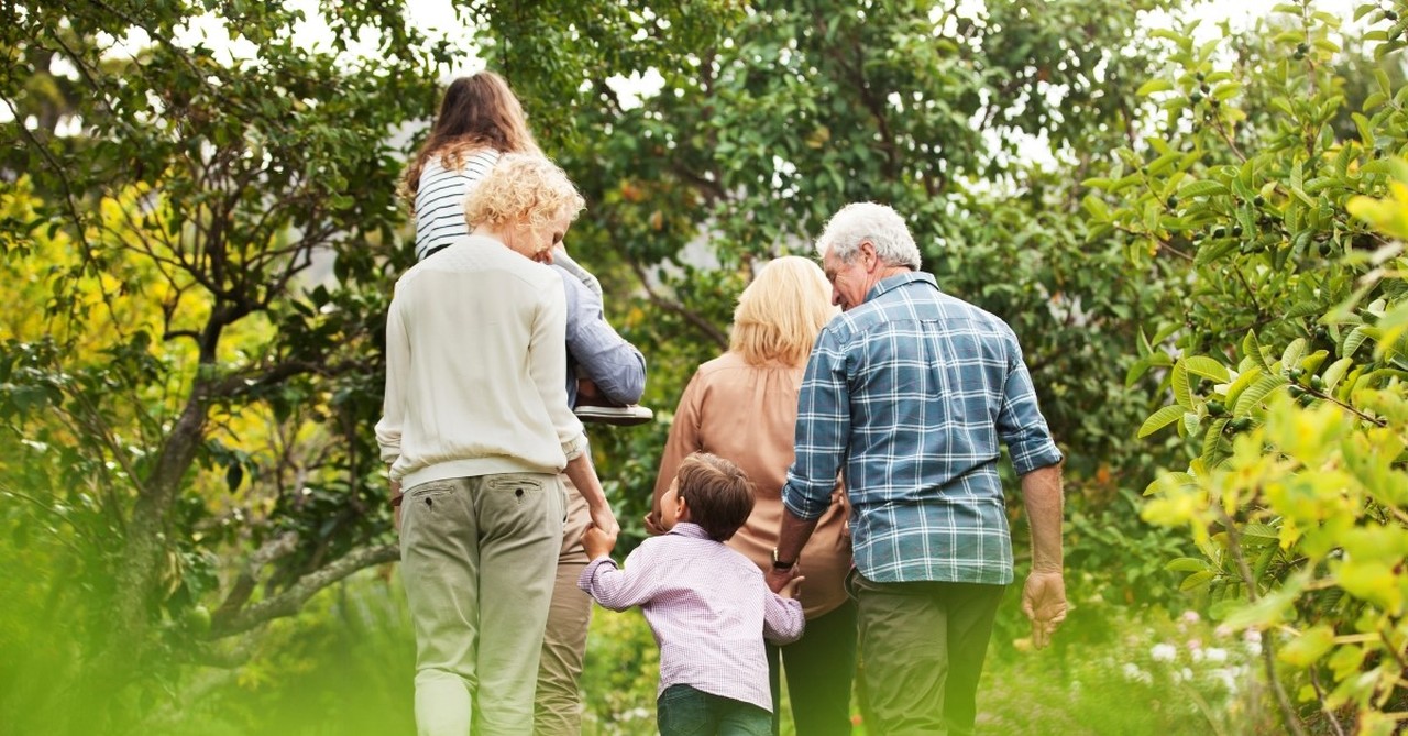 intergenernational family, how long is a generation