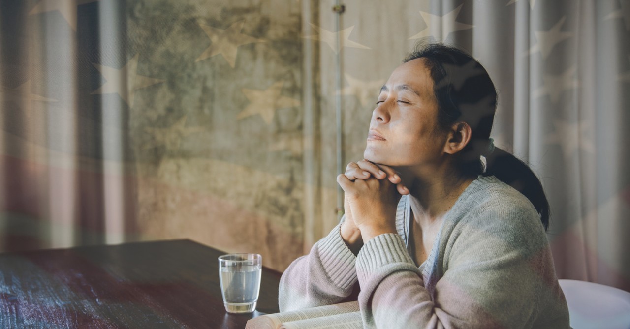 a woman praying, schedule prayer time