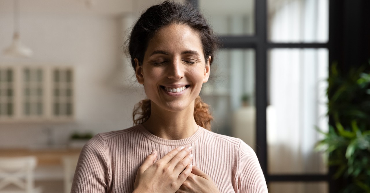 woman praying for peace