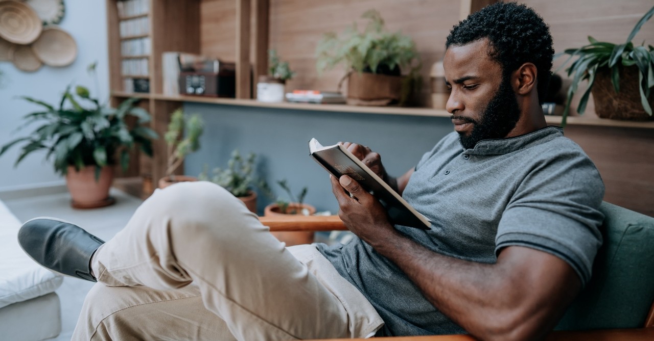 A man reading his Bible