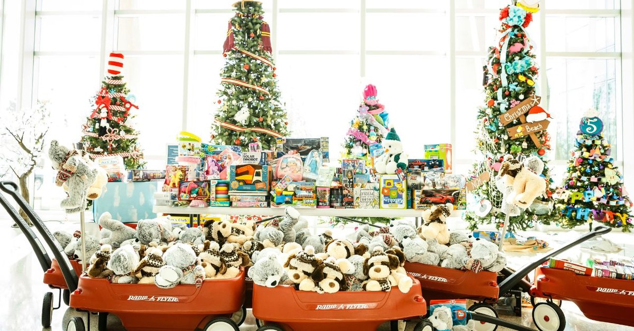 Christmas Toy Drive; how to practice generosity at Christmas