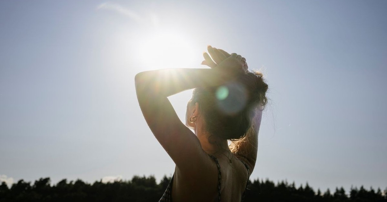 10 Scriptures to Refresh Your Soul in the Heat of Summer