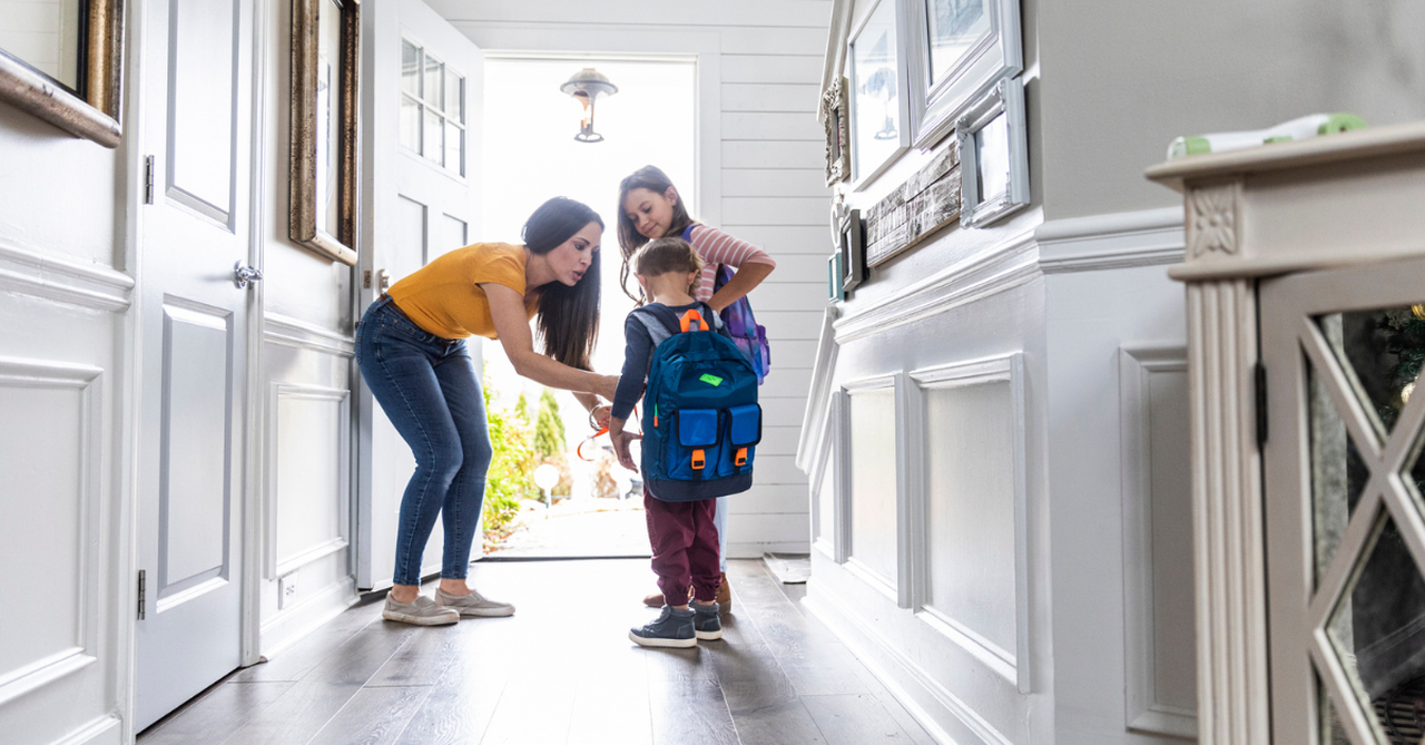 mom morning routine home