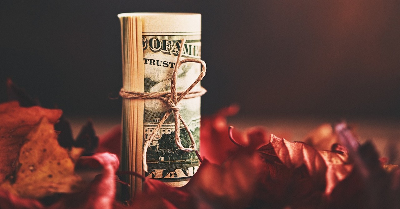 6 Ways Gratitude Can Transform Your Finances This Fall