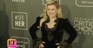 Kelly Clarkson Duets With Unsuspecting Street Busker Before Concert
