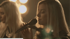 Beautiful Duet Of ‘The Christmas Song’ Will Completely MOVE You