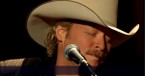 Alan Jackson's Beautiful 'I Want to Stroll Over Heaven with You' Performance