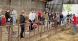 All-Male Choir Performs ‘You’ll Never Walk Alone’