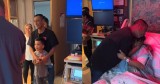 Grandpa Takes a Heartwarming Detour as Family Arrives to Meet Newborn Baby