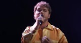 Contestant Wows All 4 Judges on The Voice with ‘I Say a Little Prayer’ Cover