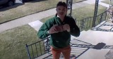 Honest Young Man Goes Out of His Way to Return Lost Wallet