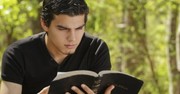 5 Helpful Strategies for Daily Bible Reading