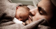 10 Ways New Dads Can Foster a Relationship with Their Child 