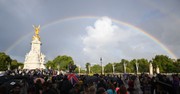 The Death of Queen Elizabeth II: Ironic Tributes and a Remarkable Sign in the Sky