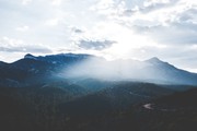 A Prayer to Feel God’s Peace During a Dark Time - Your Daily Prayer - July 24