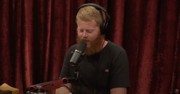 Oliver Anthony Shares Gospel, Reads the Bible to Joe Rogan: 'Serve the Master That Is Above All'