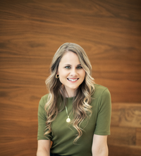 Cally Logan biography author photo