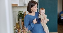6 Prayers of Peace for Moms Choosing to Stay at Home