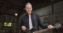 Matthew West Releases New Album 'Don't Stop Praying (Deluxe Edition)'