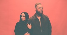 Bethel Music's Garett and Kate Serban Release New Christmas Medley 'O Holy Night/Holy Forever'