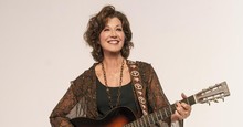 Amy Grant Releases 'The Me That Remains,' Her First Original Album in 13 years
